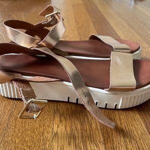 MiA rose gold platform sandals 7 1/2 US